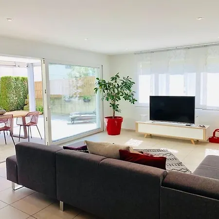 Rrrr House Romantic Relaxing Radiant Refined Apartman *
